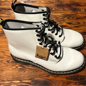 Dr. Martens  Combat Boots White Brown Men's Size 12 Leather NWT NEW platform